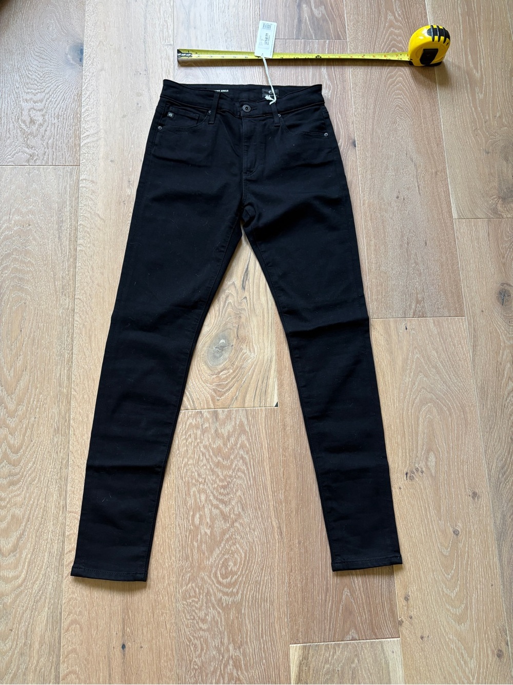 NWT AG Adriano Goldschmied farrah black skinny 26